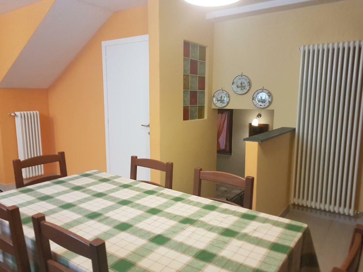La Tavernetta Aosta Bagian luar foto