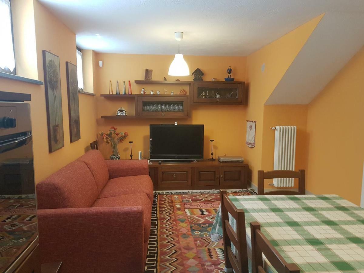 La Tavernetta Aosta Bagian luar foto